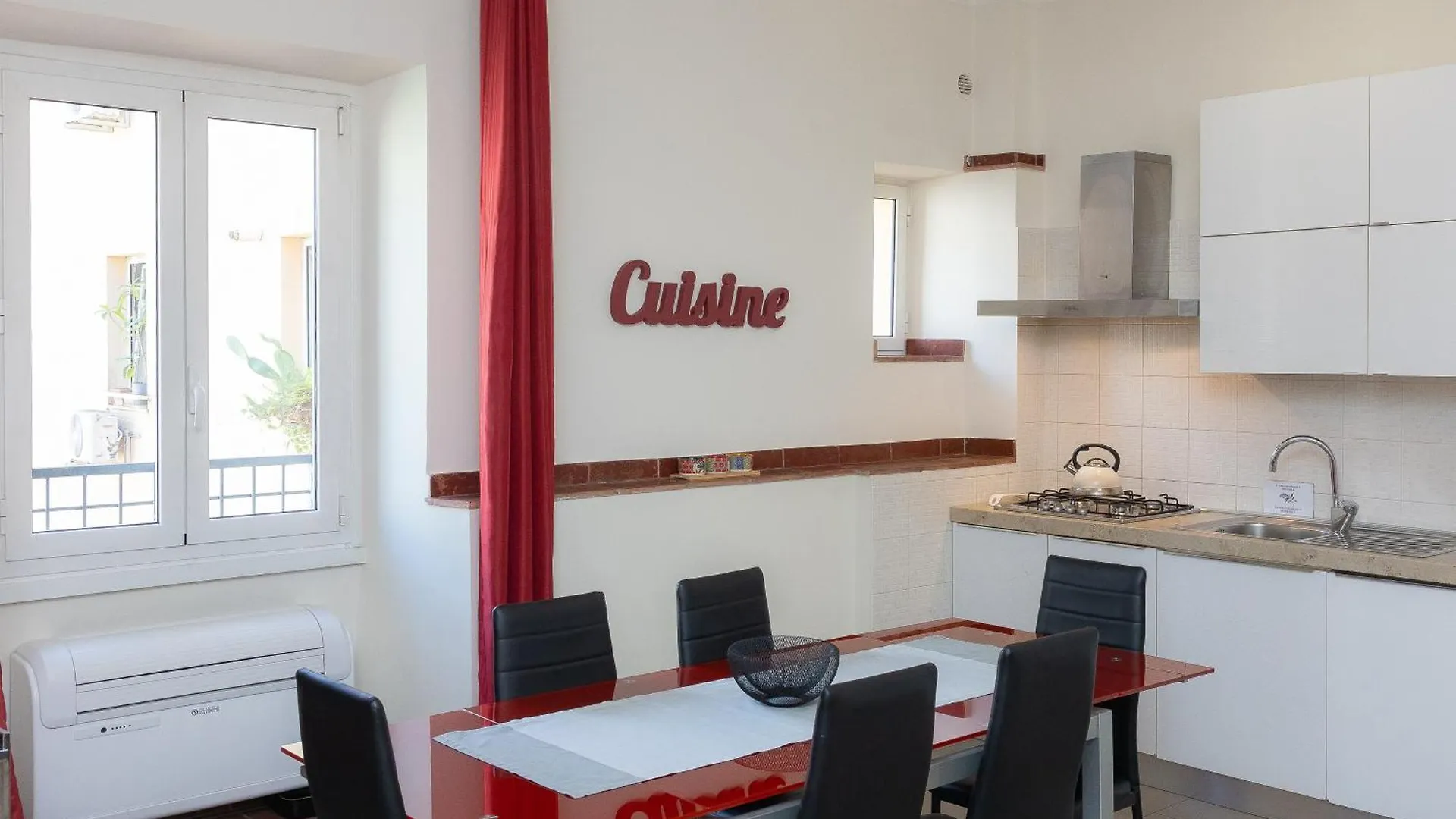 Principe Amedeo By Rental In Rome 0*,  Italy